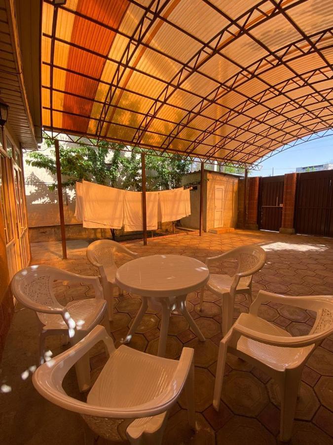 Hostel 4U Бішкек Екстер'єр фото