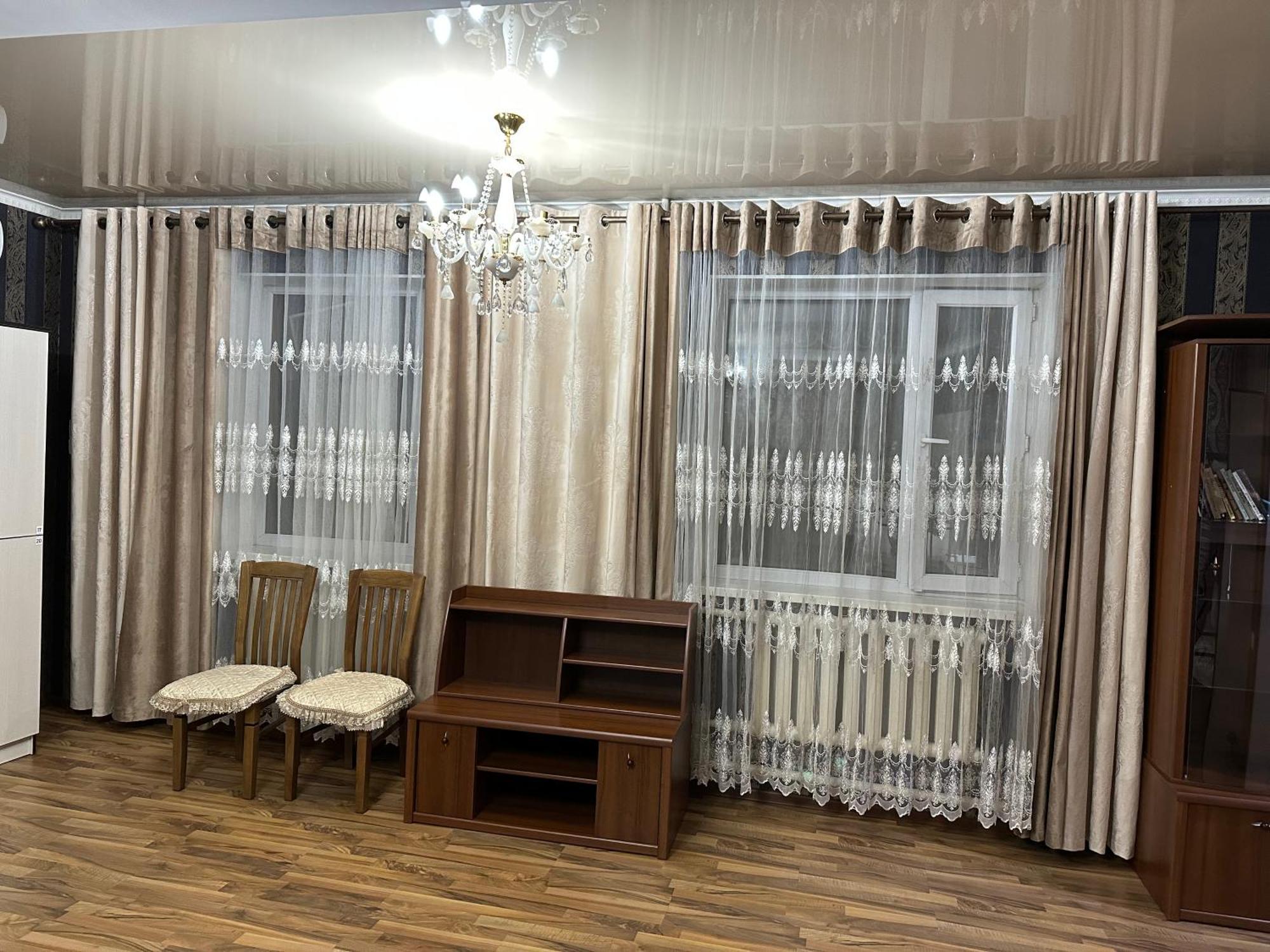 Hostel 4U Бішкек Екстер'єр фото